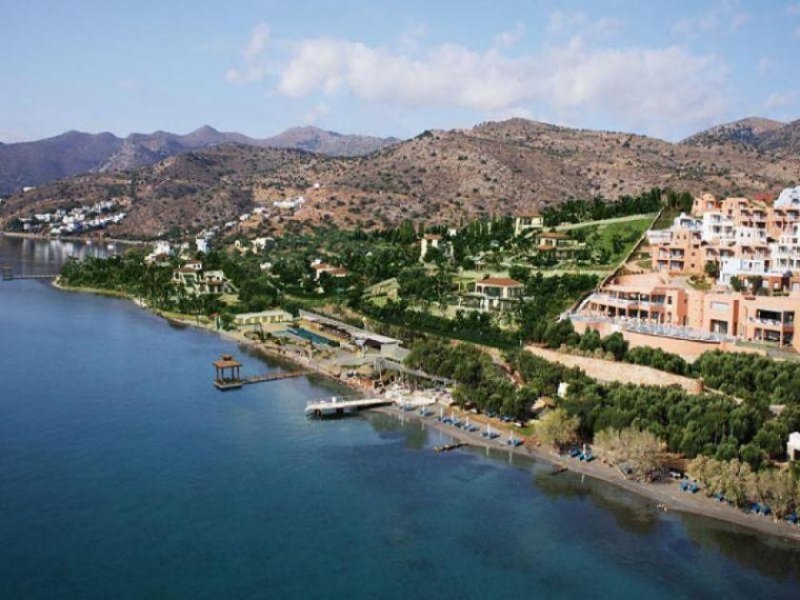 Elounda Kreta, Elounda: Luxusvilla mit Pool und Gästehaus in Elite-Wohnanlage zu verkaufen Haus kaufen